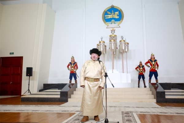 Монгол Улсын Ерөнхийлөгч Ц.Элбэгдорж: Гал тахиа жил Монгол түмэнд маань ээл ивээлээ улам их өгөх болтугай