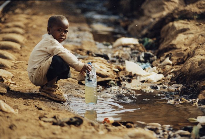 2040 он гэхэд 600 сая гаруй хүүхэд ундны усаар гачигдана