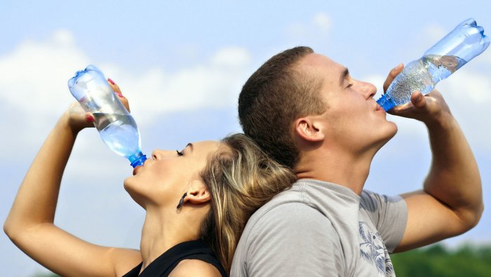 Хэт их ус уух нь таны амь насанд аюултай