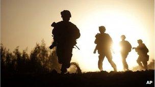 Америкийн 3 цэрэг Афганистанд амиа алдав