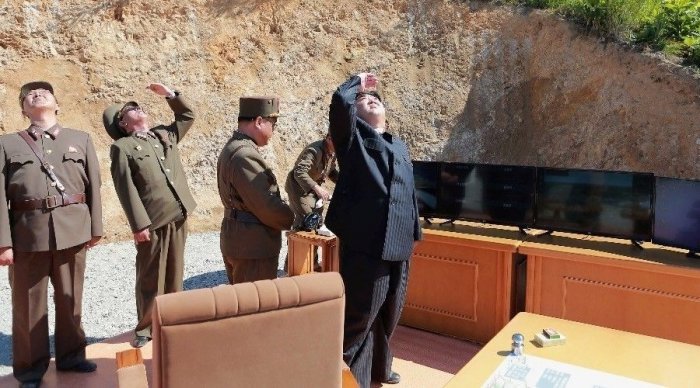 Хойд Солонгос дахин баллистик пуужин туршлаа