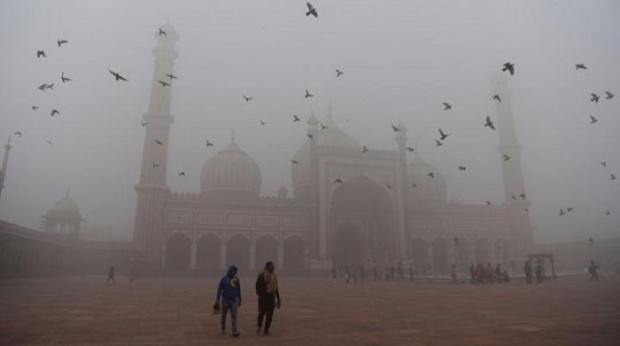 Энэтхэгийн агаарын бохирдол онц аюултай түвшинд хүрэв