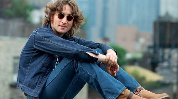 Жон Ленноныг алсан алуурчин болон Жон Ленноны есийн тооны тухай