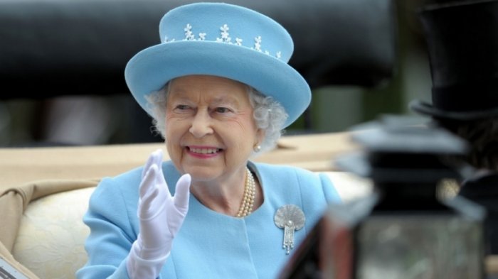 II Елизавета хатан хааны орлогын эх үүсвэрийг нэрлэв