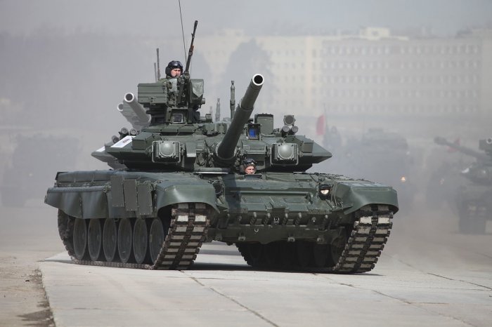АНУ оросын Т-90 танкийг дэлхийн хамгийн аюултай зэвсэг гэж үзжээ