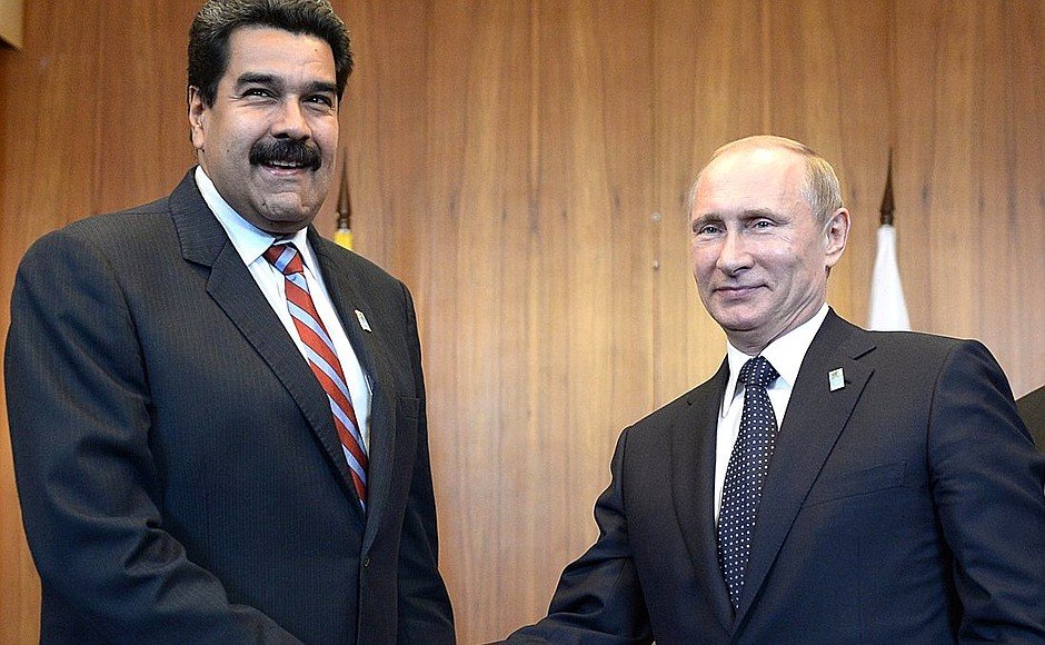 Венесуэлийн ерөнхийлөгч тусламж гуйхаар Москвад иржээ
