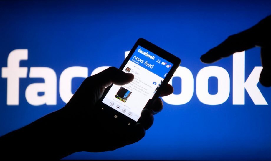 “Facebook” компани ялгаварлан гадуурхлыг өөгшүүлсэн ХАЯГУУДЫГ хаажээ