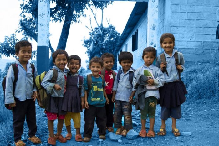 НҮБ: 100 орон сургууль нээх өдрөө товлоогүй байна