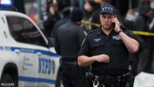 Нью-Йоркийн метронд гал нээсэн сэжигтнийг цагдаа нар эрэн сурвалжилж байна