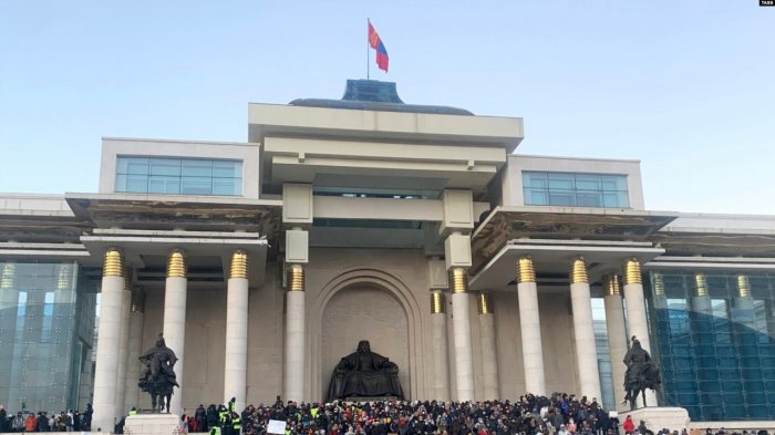 Хятад: Монголоос хүсэлт ирвэл нүүрсний хулгайн хэргийг шалгахад бэлэн