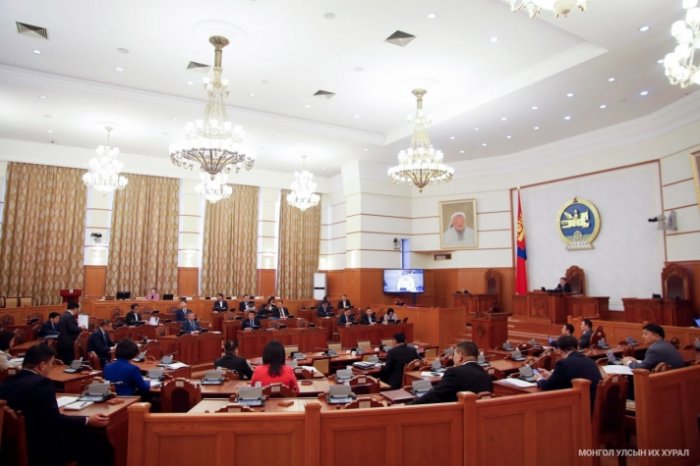 Парламентын засаглал Монголд зохихгүй нь тодорхой болчихлоо...