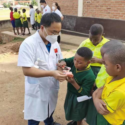 Өвөр Монгол Руанда улс руу 294 эмнэлгийн ажилтнуудыг илгээжээ