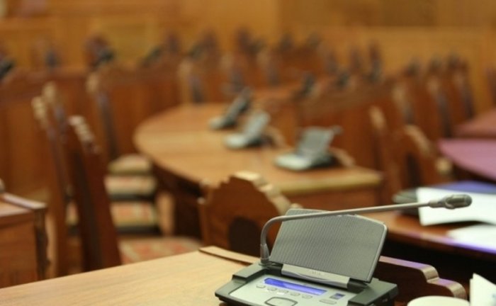 Нүүрсний хэргийг мухарлая! Нүүрсний хэргийг мухарлая!