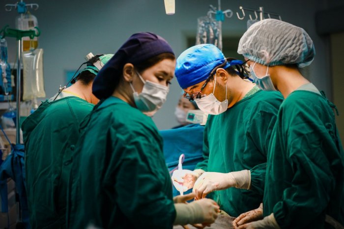 Зүрхний хүнд хэлбэрийн гажигтай 226 хүүхдэд нээлттэй мэс засал хийв