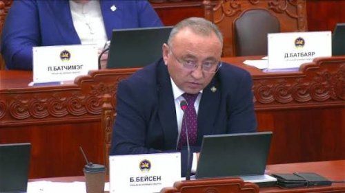 УИХ-ын гишүүн Б.Бейсен гишүүн зүрх нь тасалдсан зорчигчийг аварчээ