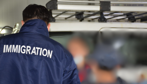 Чөлөөндөө гарсан ажилтан Д.Б нь хууль бус визийн зуучлал үзүүлсэн нь тогтоогджээ