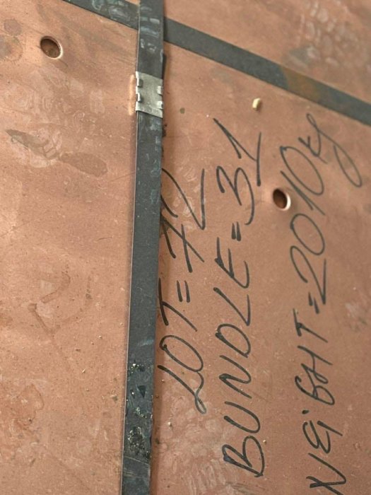 “Зэс эрдэнийн хувь” ХХК-ийн захирал Б.Мөнхбаатар 18 тэрбум төгрөгийн зэс газар ухаж нуусан нь баригдлаа