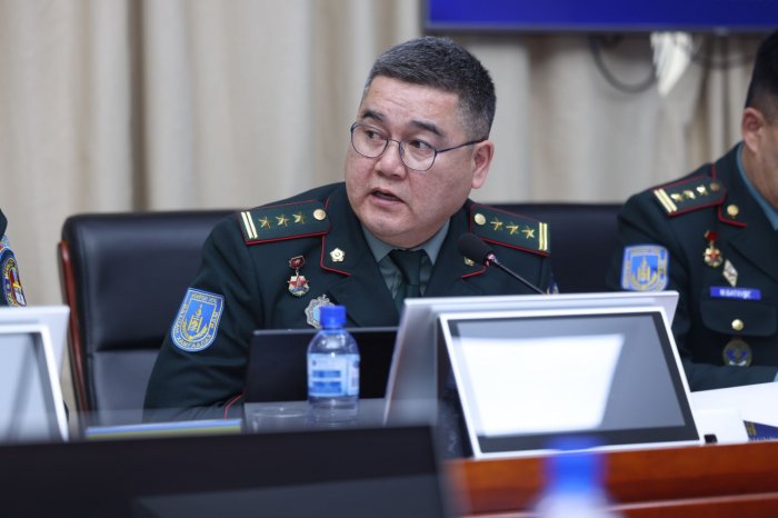 Д.Батлут: Урсгал зардлыг хэмнэж, зайлшгүйгээс бусад бүх хурал, зөвлөгөөнийг цахимд шилжүүллээ Д.Батлут: Урсгал зардлыг хэмнэж, зайлшгүйгээс бусад бүх хурал, зөвлөгөөнийг цахимд шилжүүллээ