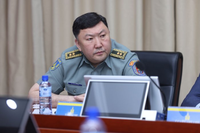 Д.Батлут: Урсгал зардлыг хэмнэж, зайлшгүйгээс бусад бүх хурал, зөвлөгөөнийг цахимд шилжүүллээ Д.Батлут: Урсгал зардлыг хэмнэж, зайлшгүйгээс бусад бүх хурал, зөвлөгөөнийг цахимд шилжүүллээ