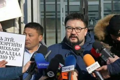 “Зэс эрдэнийн хувь” ХХК-ийн захирал Б.Мөнхбаатар 18 тэрбум төгрөгийн зэс газар ухаж нуусан нь баригдлаа