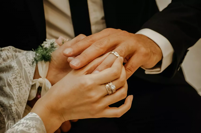Өнгөрсөн онд 12,582 хос гэрлэлтээ батлуулж, 4,493 хос гэрлэлтээ цуцлуулжээ